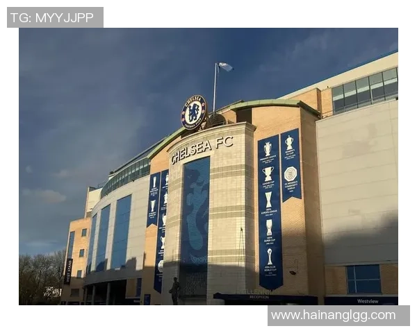 巴塞罗那足球商店探秘：球迷的天堂与足球文化的交汇点