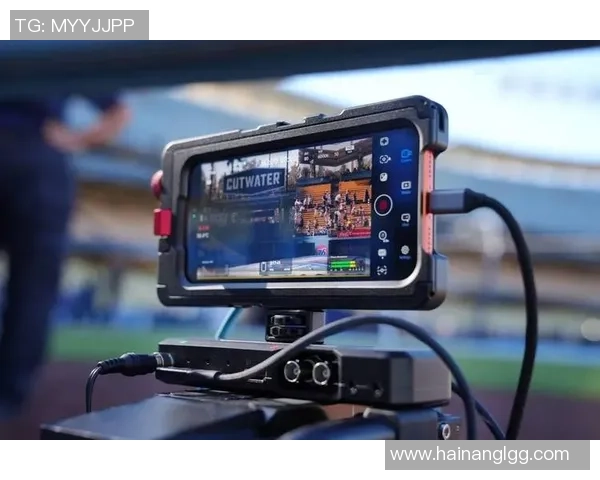 足球电视转播的演变与影响探讨如何改变观众体验与赛事传播方式 足球电视转播的演变与影响探讨如何改变观众体验与赛事传播方式